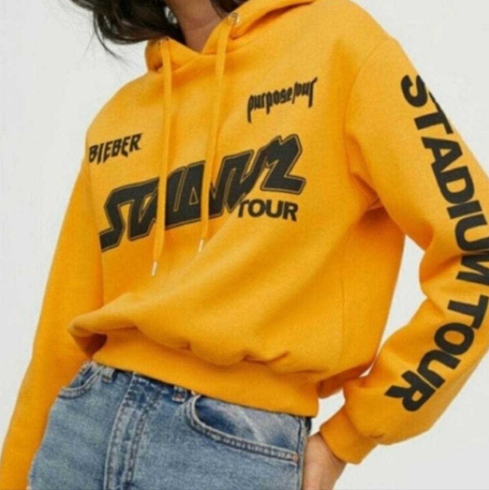 H&M Women’s Justin Bieber Purpose Tour Graphic Hoodie Large Yellow Cropped
